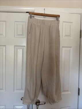 Lightweight Bone Wide-Leg Gauze Pants